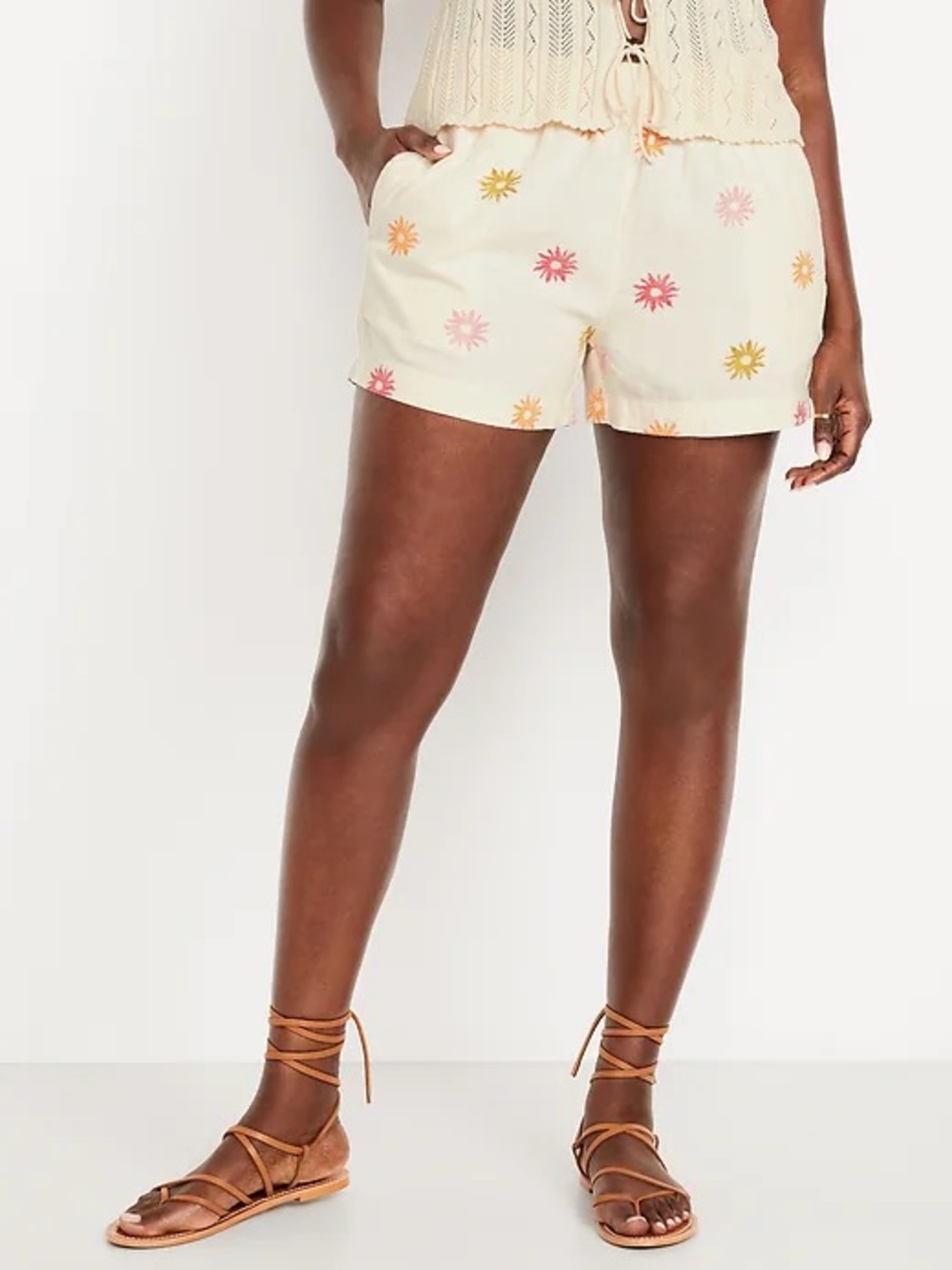 Linen blend pull-on shorts size medium